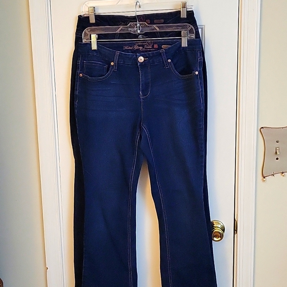 Faded Glory jeans set of 2